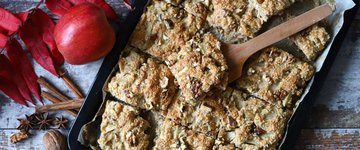 Maple-Cinnamon Apple & Pear Baked Oatmeal