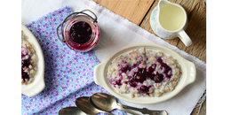 Wheat Berry Porridge with Blueberry Topping