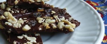 Chocolate Bark with Pretzels, Peanuts and Raisins