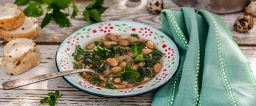 White Bean and Spinach Soup