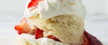 Strawberry Shortcake Mug Cake