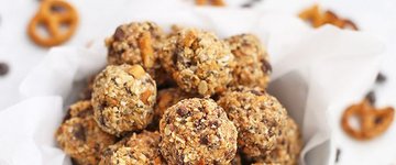 Sweet and Salty Peanut Butter Pretzel Bites