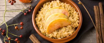 Cinnamon Spice Quinoa Bowl