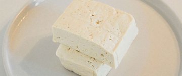 Tofu körözött