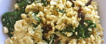 Kale Sun-Dried Tomato Eggy Scramble
