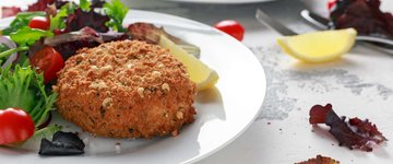 Easy Paleo Salmon Cakes