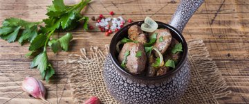 Chicken Liver with Garlic and Thyme