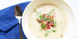 Creamy Potato & Bacon Breakfast Soup