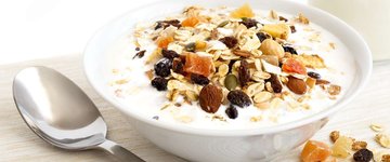 Overnight Gingerbread Muesli