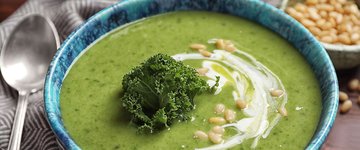 Cauliflower Kale Soup
