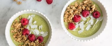 Super Green Smoothie Bowl with Matcha & Ginger