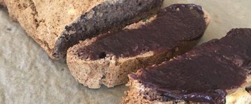 Raw Carob Tella