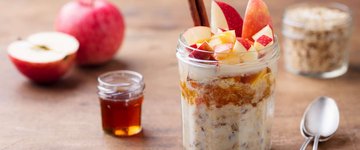 Vegan Apple Cinnamon Overnight Oats