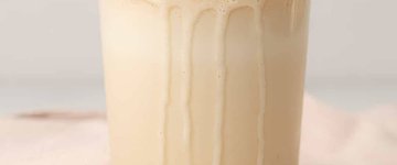 Cinnamon Roll Protein Shake (Keto)