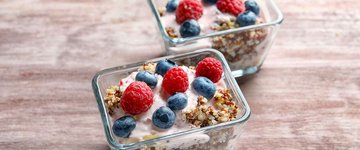 Quinoa Berry Breakfast Bake
