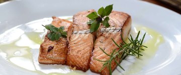 Grilled Honey-Glazed Salmon