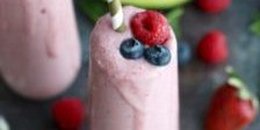 Anti-Aging Banana Berry Smoothie