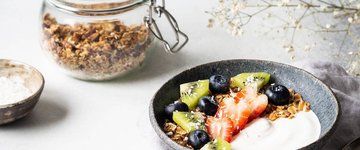 Coconut Oat Granola with Dark Chocolate