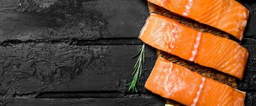 Salmon with Mango Chutney