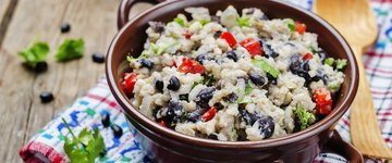 EASY Black Beans and Rice