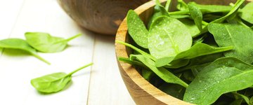 Simple Spinach Salad