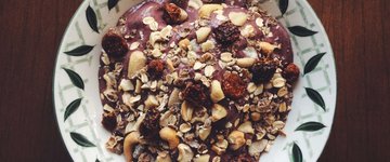 Very berry protein smoothie bowl