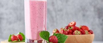 Low-Carb Strawberry Smoothie