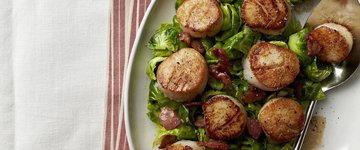 Seared Scallops with Bacony Brussels Sprouts