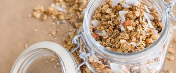 Cashew, Fig and Vanilla Toasted Coconut Granola