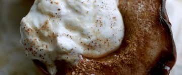 Baked Pear with Greek Yogurt & Cinnamon