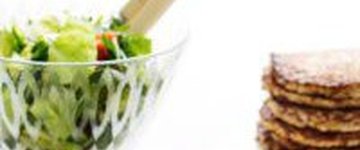 Low-carb cauliflower hash browns