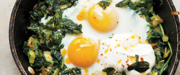 Rice with Eggs, Spinach and Sweet Pepper
