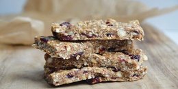 Homemade Trail Mix Granola Protein Bars