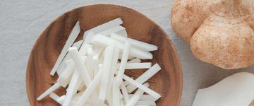 Jicama, Pear, and Mint Salad