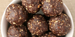 Berry Energy Bites