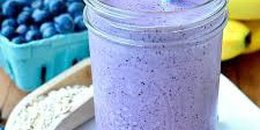 Blueberry Yogurt Flax Smoothie 