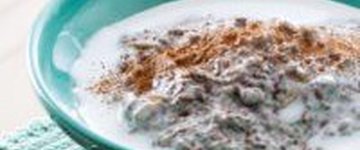 Low carb Chia Seed 'Oatmeal'