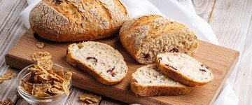 7 Ingredient Muesli Bread