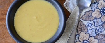 4-Ingredient Split Pea Soup