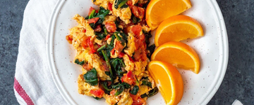 Spinach Scramble with Fruit