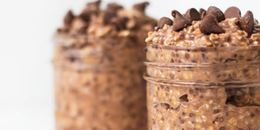 Almond Butter Cup Overnight Oats