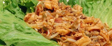 Buffalo Chicken Lettuce Wraps