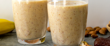 Banana Date Smoothie
