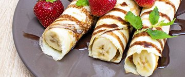 Almond Butter Oat Strawberry Banana Wrap