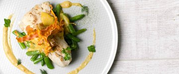 Lemon & Garlic Baked Haddock with Green Bean Salad