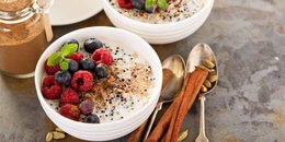 2-Minute Berry Breakfast Quinoa