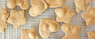 Homemade Peanut Butter Crackers