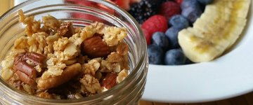 Maple-Nut Granola