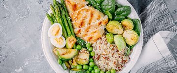 One-Pot Quinoa & Chicken Salad