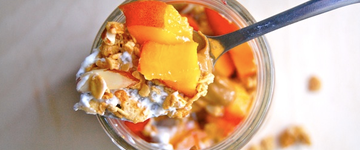 Mason Jar Peach Parfait